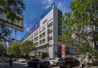 徐州足球运动场地销售公司